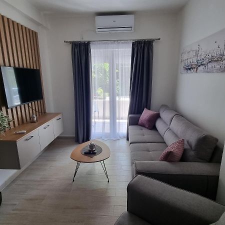Apartment Ninas Dobrota Exteriér fotografie