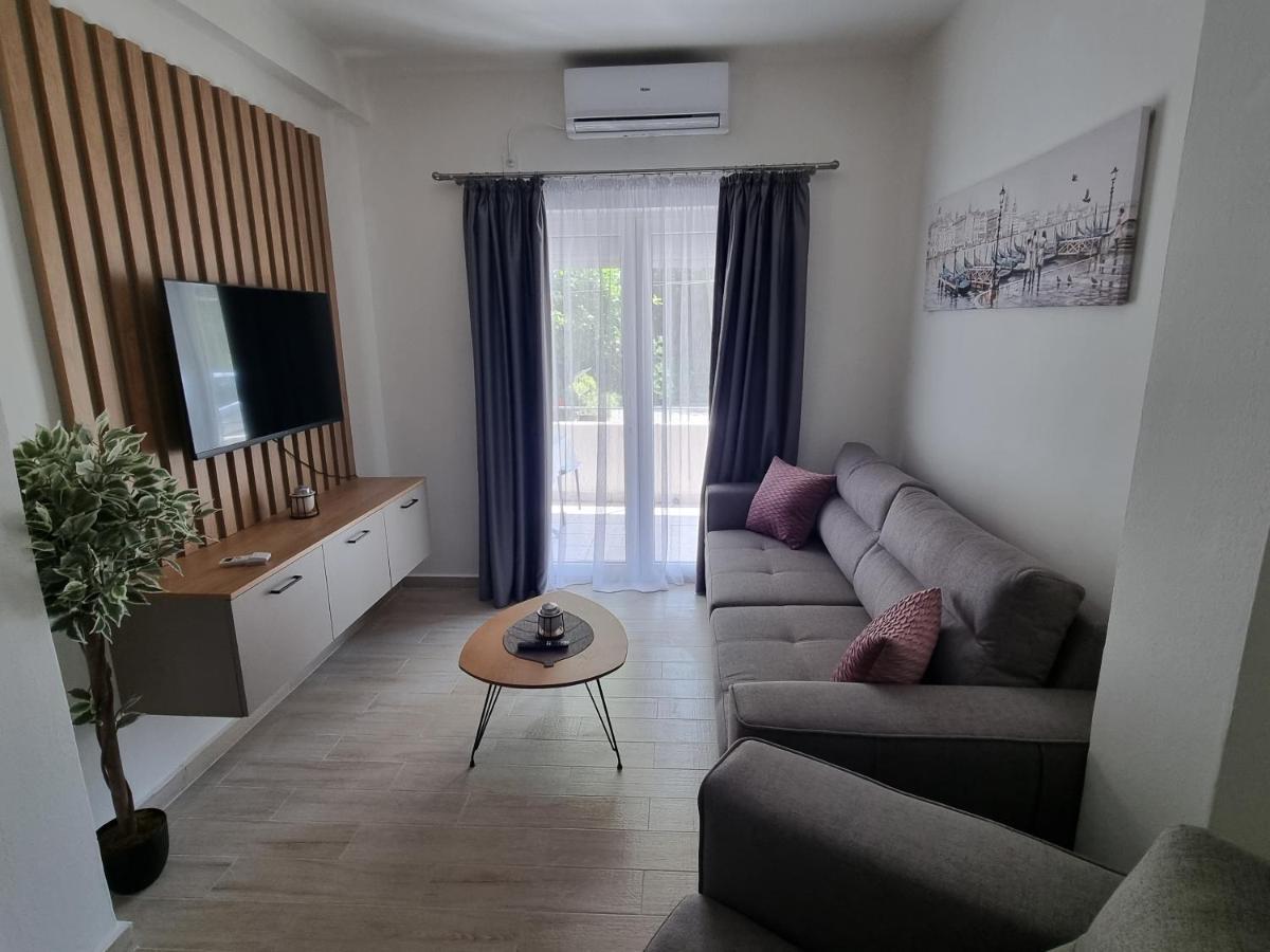 Apartment Ninas Dobrota Exteriér fotografie